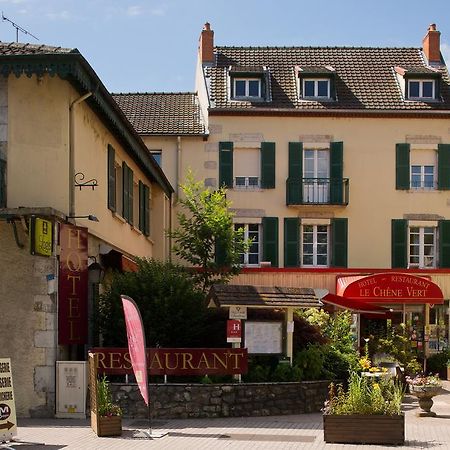 Logis Hotel-Restaurant Le Chene Vert Сен-Пурсен-сюр-Сьюль Екстер'єр фото